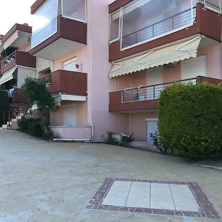 In Διαμέρισμα *